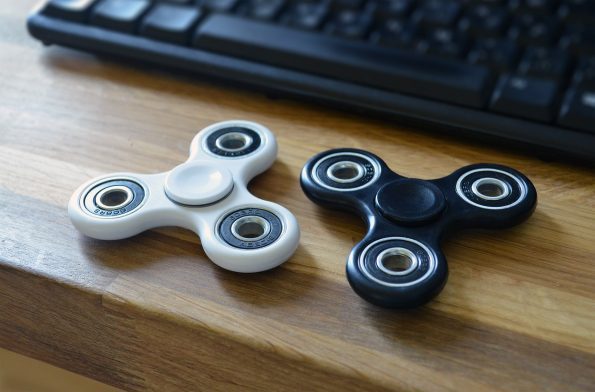 fidget spinners