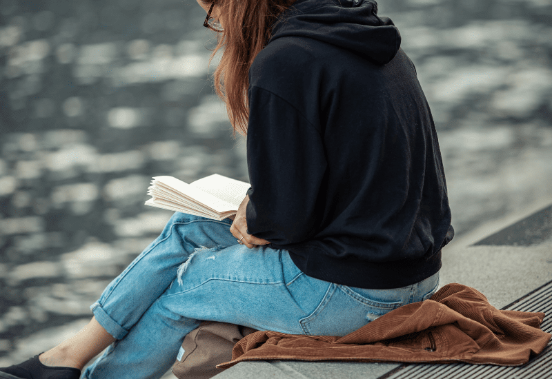 How Reading Helps Us Heal
