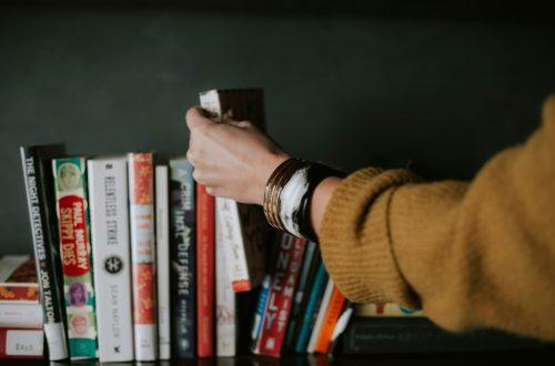 12 Ways to Get Books for Less and Read More on a Budget