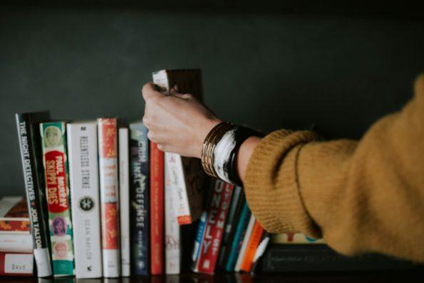 12 Ways to Get Books for Less and Read More on a Budget
