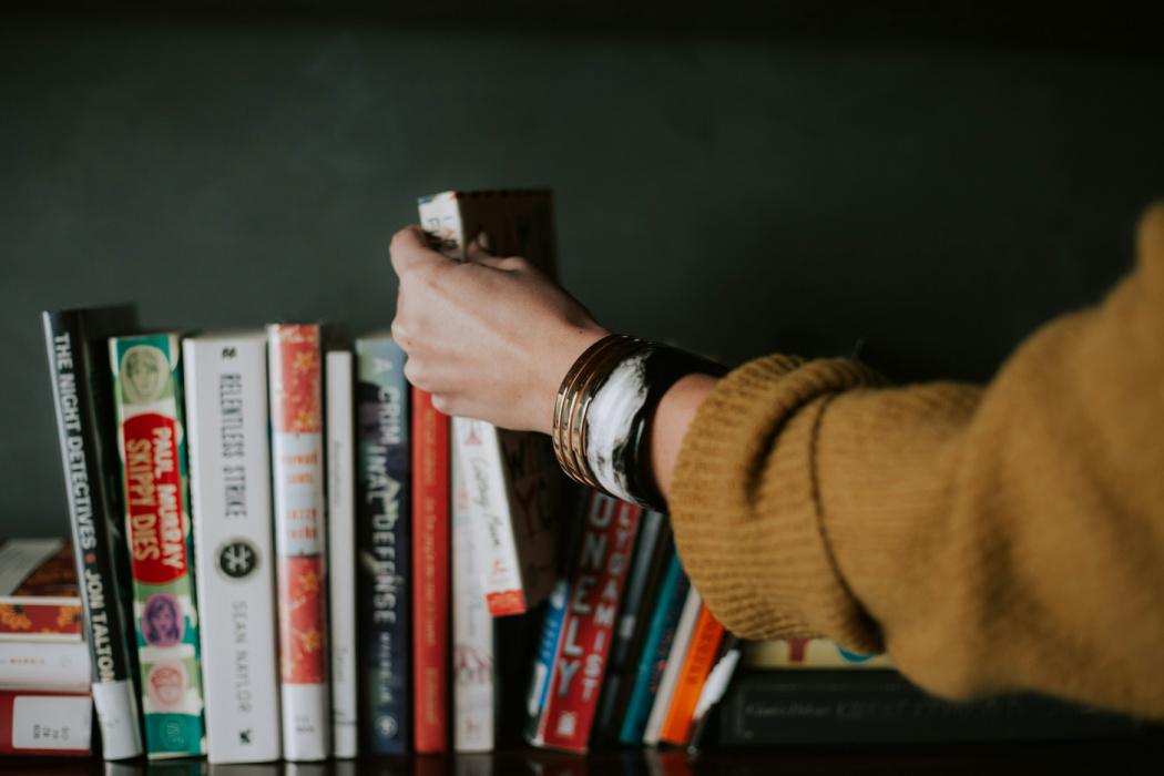 12 Ways to Get Books for Less and Read More on a Budget